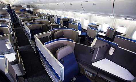 United Airlines Boeing 787 Dreamliner Seat Map – Two Birds Home