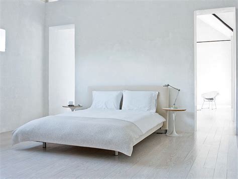 50 Minimalist Bedroom Ideas That Blend Aesthetics With Practicality