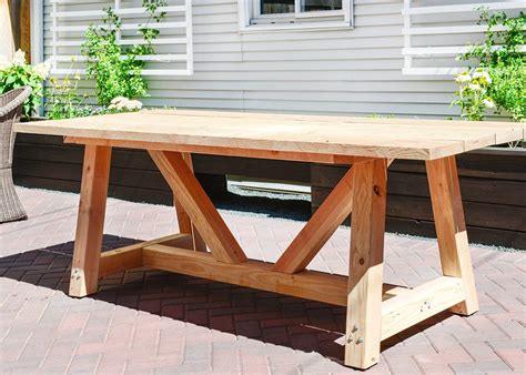 Our DIY Patio Table, Part I - Yellow Brick Home