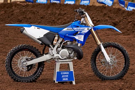 Review: 2016 Yamaha YZ250 and YZ125 - MotoOnline.com.au