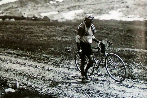 The first rider to crest the Col de Tourmalet in Tour de France history - Canadian Cycling Magazine