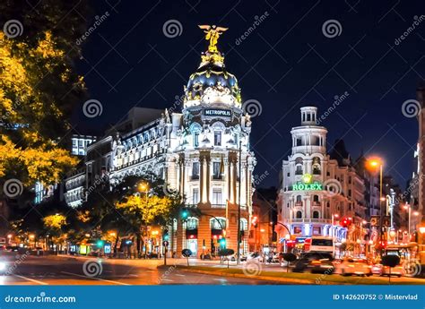 Gran Via Central Street of Madrid at Night, Spain Editorial Photography - Image of monument ...