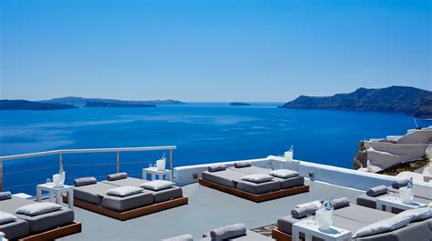 Santorini Honeymoon Package | Luxury Honeymoon Hotels | 7 Day Santorini Honeymoon