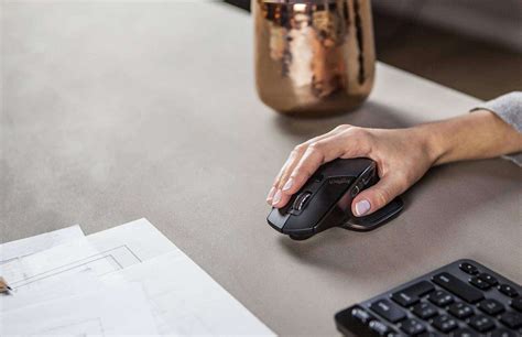 6 Spot-on Benefits of Using an Ergonomic Mouse- TechGeekers