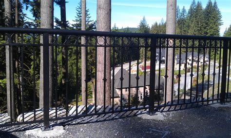 Aluminum Fence Vancouver, Aluminum Gate | QS Fencing Ltd.