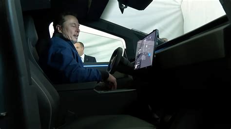 Elon Musk gives a good look of the Cybertruck's interior and 4680 battery during Netanyahu's ...