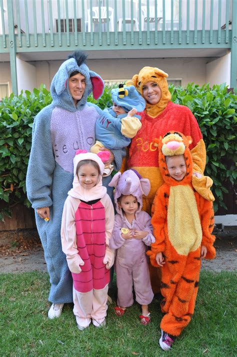 Review Of Disney Outfit Ideas For Family References