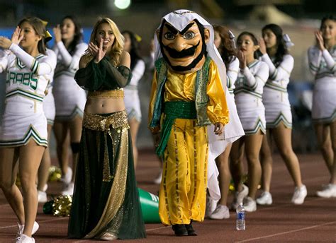 Calif. high school to keep "Arabs" mascot despite uproar - CBS News