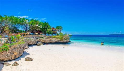 Tanjung Bira, Pantai Pasir Putih nan Eksotis di Bulukumba | Basecamp Petualang