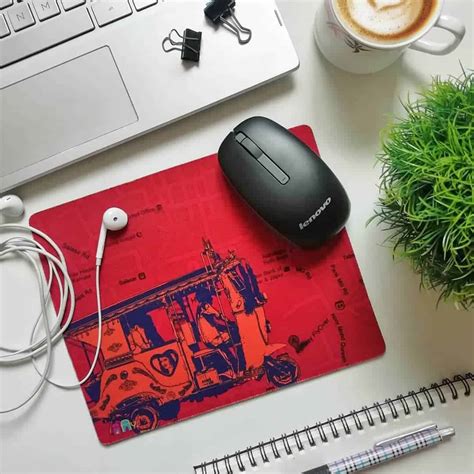 What is the Best Mouse Pad Material? - The Nature Hero