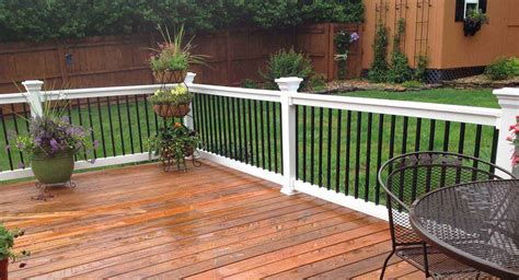 Vinyl Railing for Decks and Porches | Weatherables