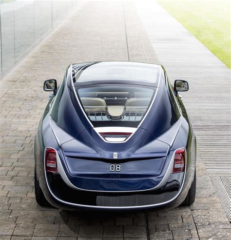 Rolls-Royce Sweptail debuts at Concorso d’Eleganza | PerformanceDrive