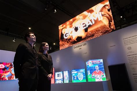 Samsung introduces new digital signage displays at ISE 2023 in Spain - SamMobile