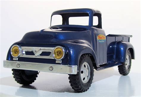 Tonka 1957 Blue Pickup Truck - Trucks From The Past