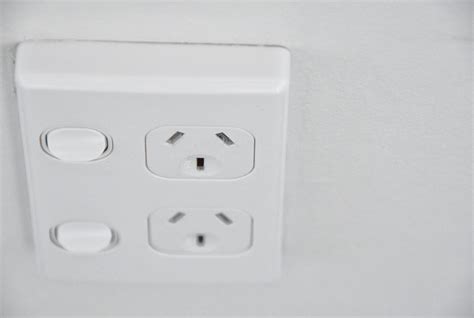 File:Australian And New Zealand Power Socket With USB, 40% OFF