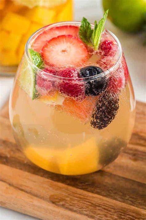 White Sangria Recipe - The Salty Marshmallow