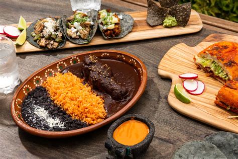 Best Mexican Dishes and Food You Should Be Ordering - Thrillist