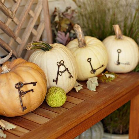 44 Pumpkin Décor Ideas For Home Fall Décor - DigsDigs