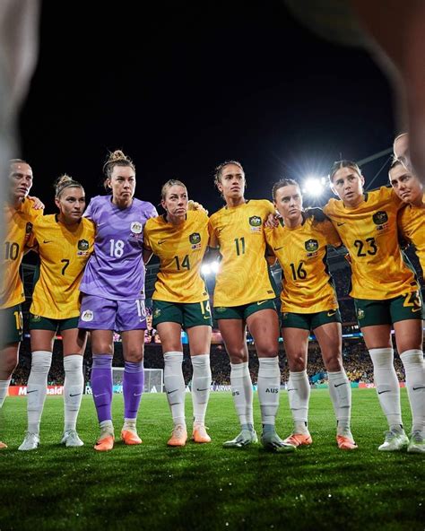 Pin by cherinshka on up the tillies | Women’s soccer, Australia soccer team, Usa soccer women