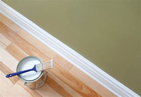 The Best Way to Go About Painting Baseboards