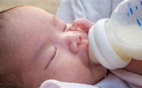 baby drinking milk - Curious Mind Magazine