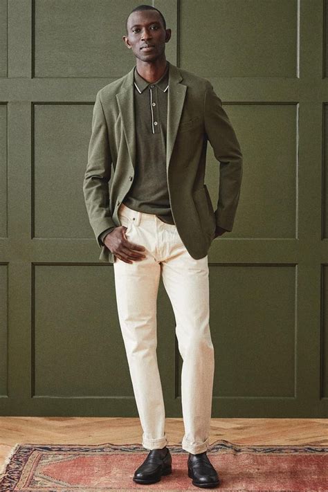 Men's white jeans, green polo shirt, green blazer and black loafers outfit | White jeans men ...