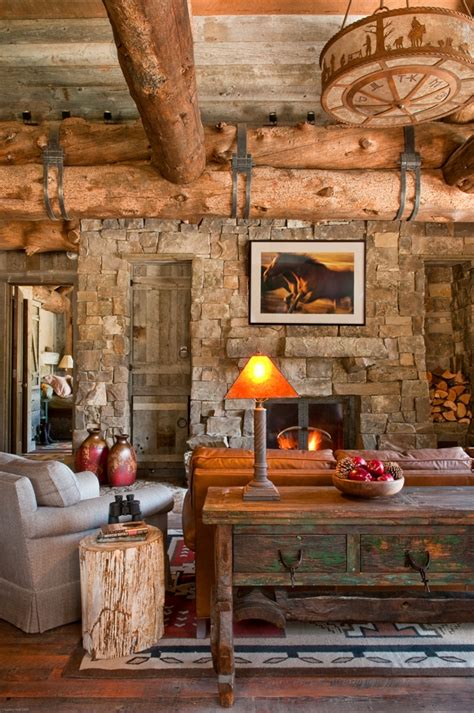 A Rustic Cabin in Montana's Prestigious Yellowstone Club | Decoholic