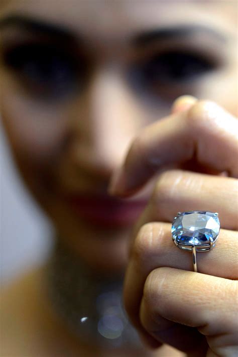 This 'once in a blue moon' diamond could be worth $55 million | Diamond, Blue diamond, Blue moon