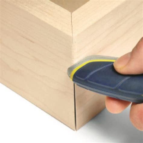 Make a Perfect Miter Joint (DIY) | Family Handyman