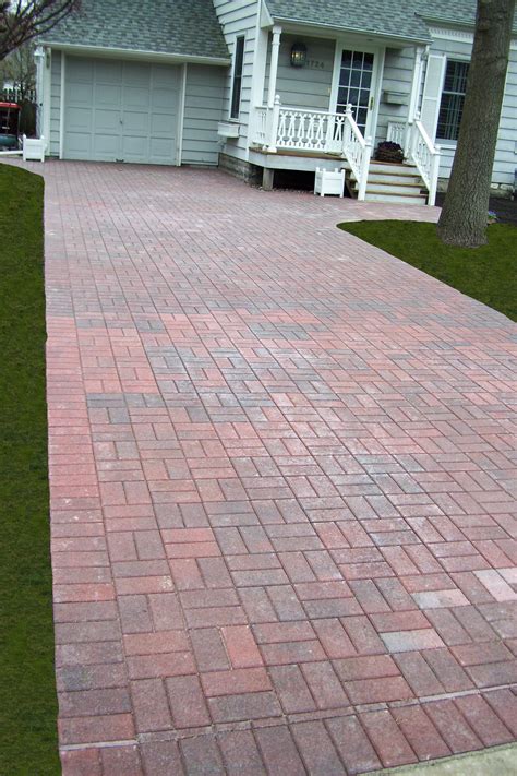 Red/Charcoal Color Holland Paver Driveway, Basket Weave Pattern | Brick patios, Brick patterns ...