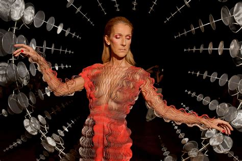 We Need to Talk About Céline Dion’s Haute Couture Fashion Week Outfits | Glamour