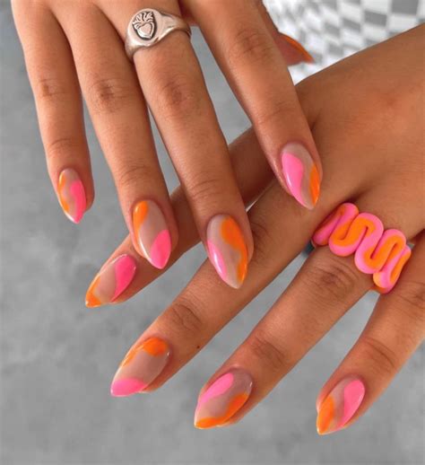 50 Trendy Pink Nails That're Perfect For Spring : Pink and Orange Negative Space Nail Art I Take ...