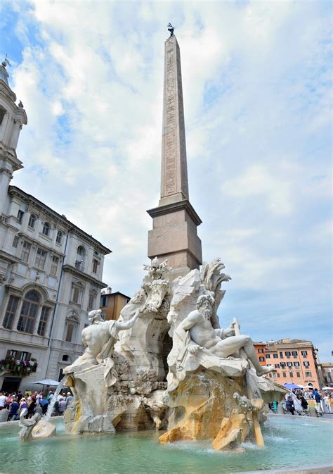 ARCH161: Four Rivers Fountain, Rome, Italy, 1651