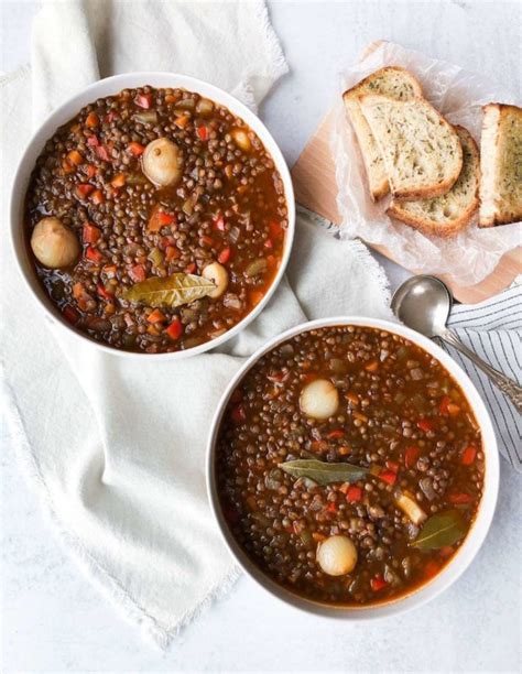 Comforting Greek Lentil Soup Recipe (Fakes) - ririsgreekeats.com