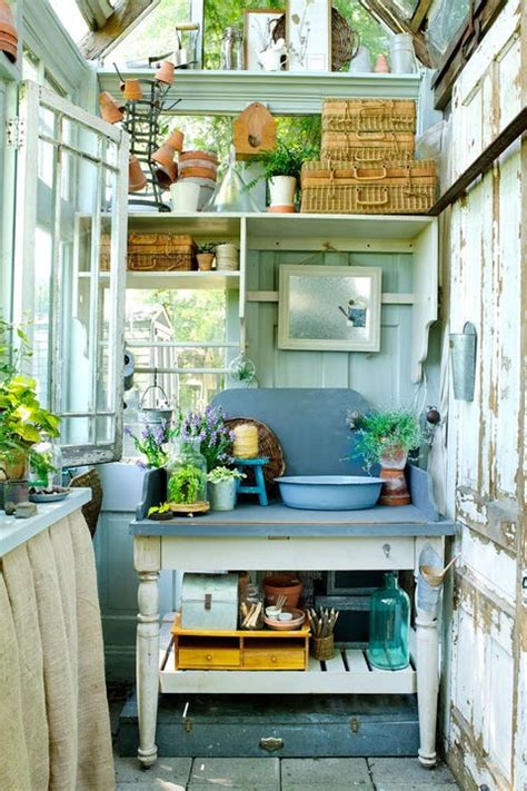 She Shed Decor - Shed Interior Ideas to Create A Cosy Garden Hideaway – The British Blanket Company