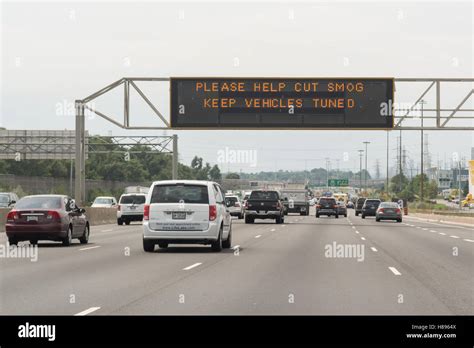 Highway 401 electronic variable message highway sign Toronto, Ontario, Canada Stock Photo - Alamy