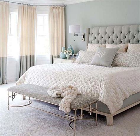 Carpet Bedroom Ideas / Stylish Grey Carpet Bedroom Ideas - Decomagz : Sign up to receive ...