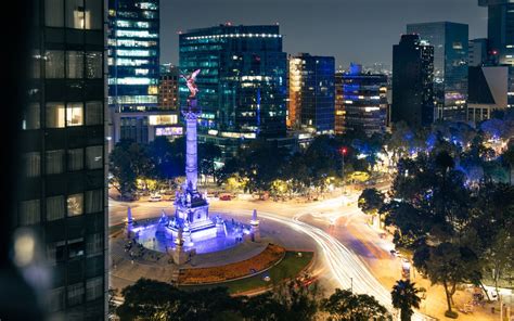 15 Best Things To Do in Mexico City at Night - Goats On The Road