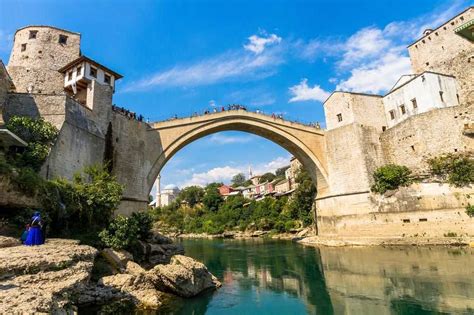 Top 10 Most Famous Bridges in the World