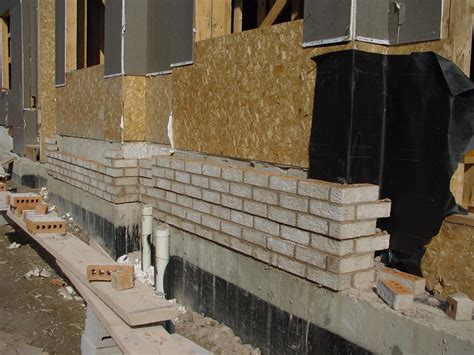 BRICK VENEER: Why You Should Consider This Great Homebuilding Option