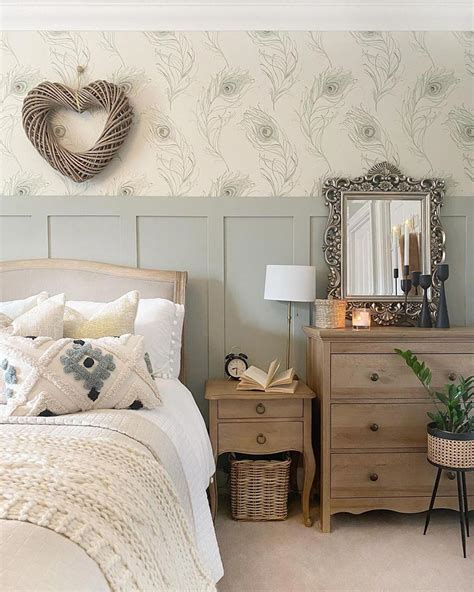 15 Amazing Wall Panelling Ideas For Bedrooms | IntérieurUK