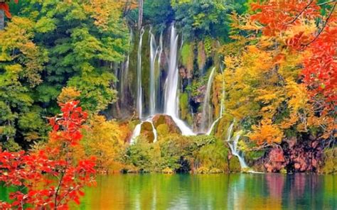 5-five-5: Plitvice Lakes National Park (Croatia).