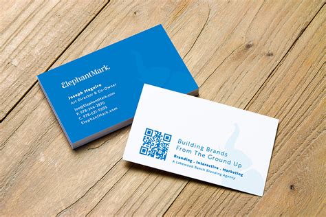 QR Code Business Cards: Everything You Need to Know | Brandly Blog