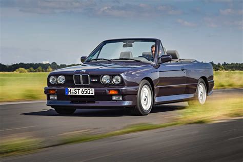 The BMW M3 Convertible (E30). (09/2016)