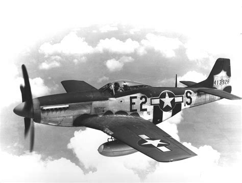 The Pacific War Online Encyclopedia: P-51 Mustang, U.S. Fighter