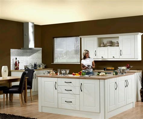 Modern homes ultra modern kitchen designs ideas. | Huntto.com