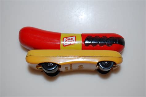 Hot Wheels Oscar Mayer Hot Dog Car 1993 3