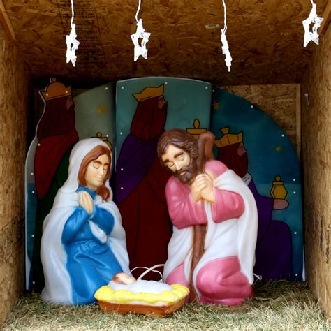 Nativity Scene – Photos Public Domain