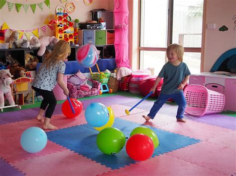 Fun Indoor Games for Kids Using Balloons.