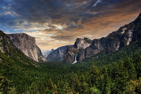 Yosemite Falls 4k Wallpapers